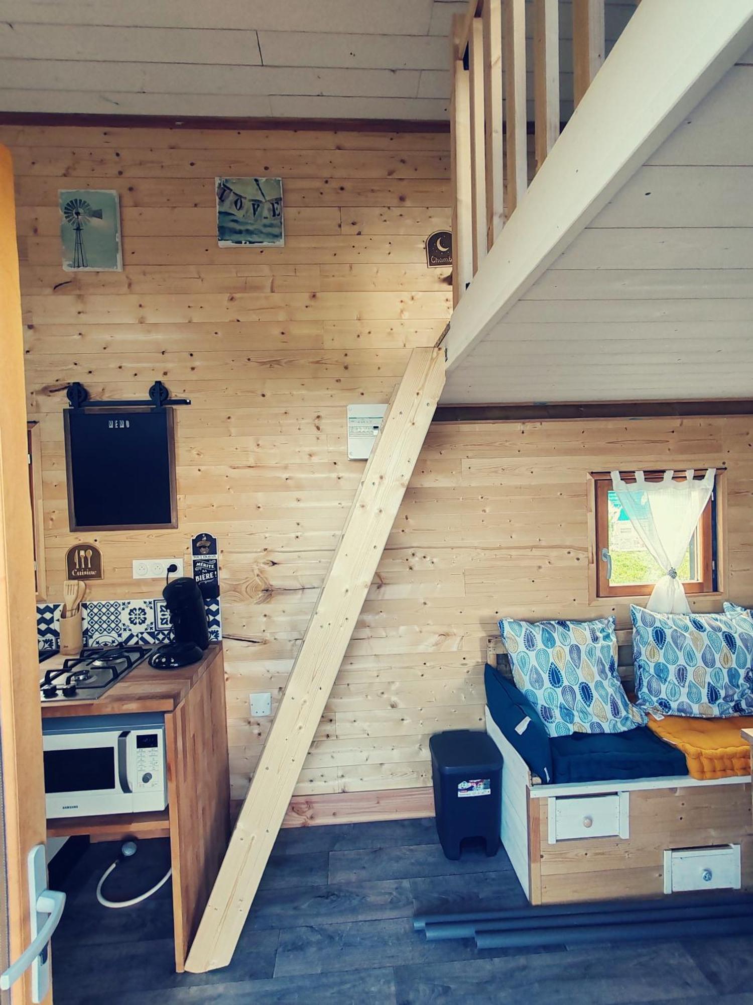 Vila Tiny House Des Bougnats Teilhede Exteriér fotografie