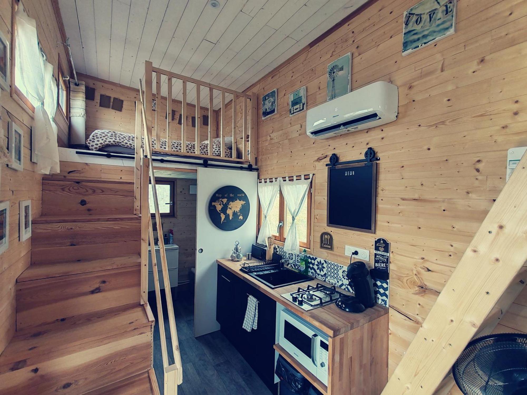 Vila Tiny House Des Bougnats Teilhede Exteriér fotografie