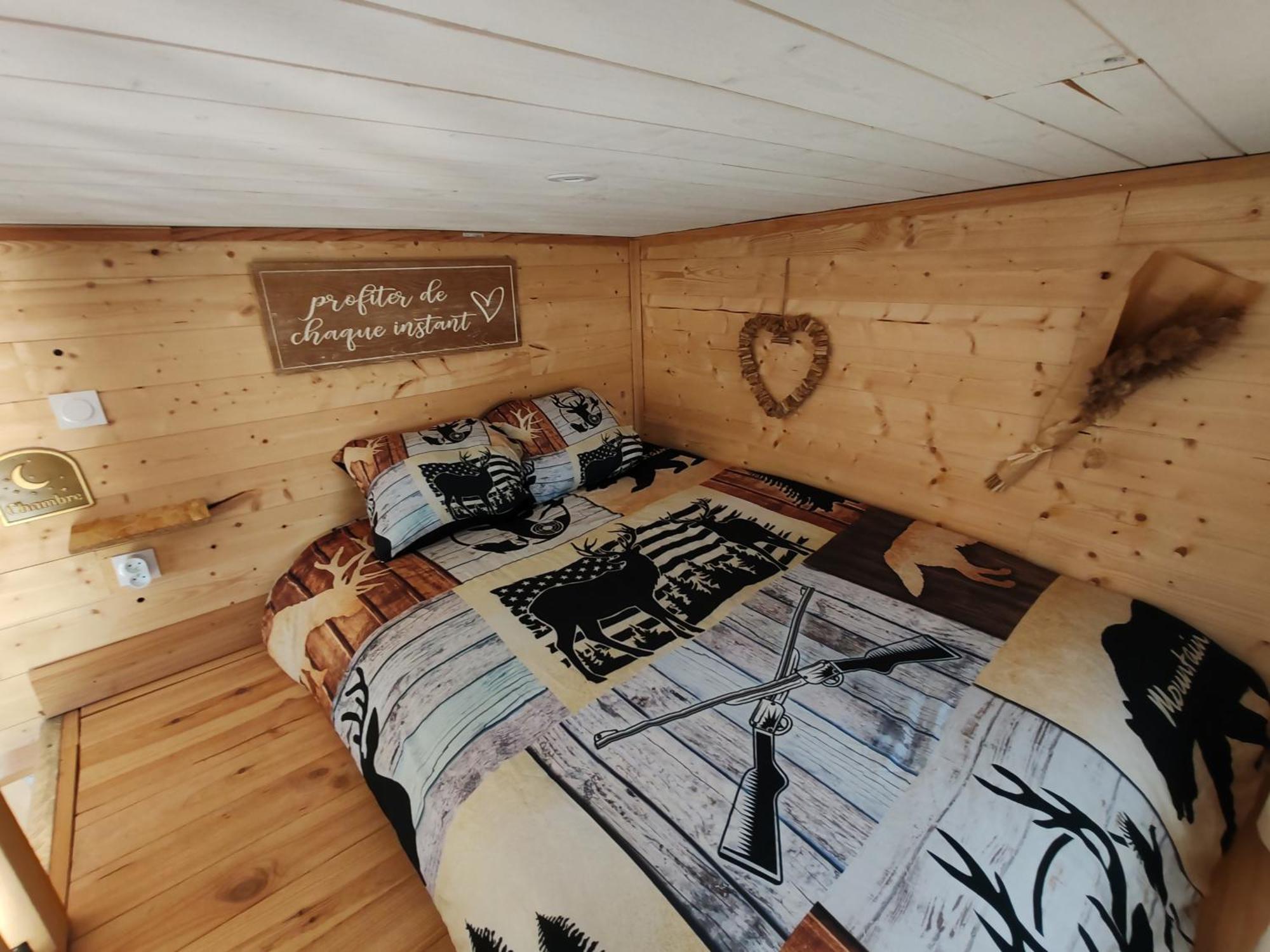 Vila Tiny House Des Bougnats Teilhede Exteriér fotografie